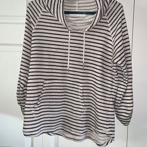 French laundry sweater